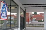 ALDI zieht bei EDEKA ein: Erweiterung und Modernisierung des 2012 neu eröffneten Discounter-Marktes