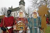 Erwachsene Sternsinger waren heute in Echthausen unterwegs