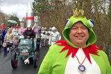 Rosenmontag in Wickede: Private Polonaise ersetzt offiziellen Umzug