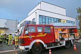 Chemieunfall im Hochregallager: Feuerwehr-Übung