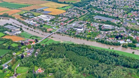 Hochwasser in Wickede (Ruhr) COPYRIGHT: BILDAGENTUR AD MEDIEN GMBH