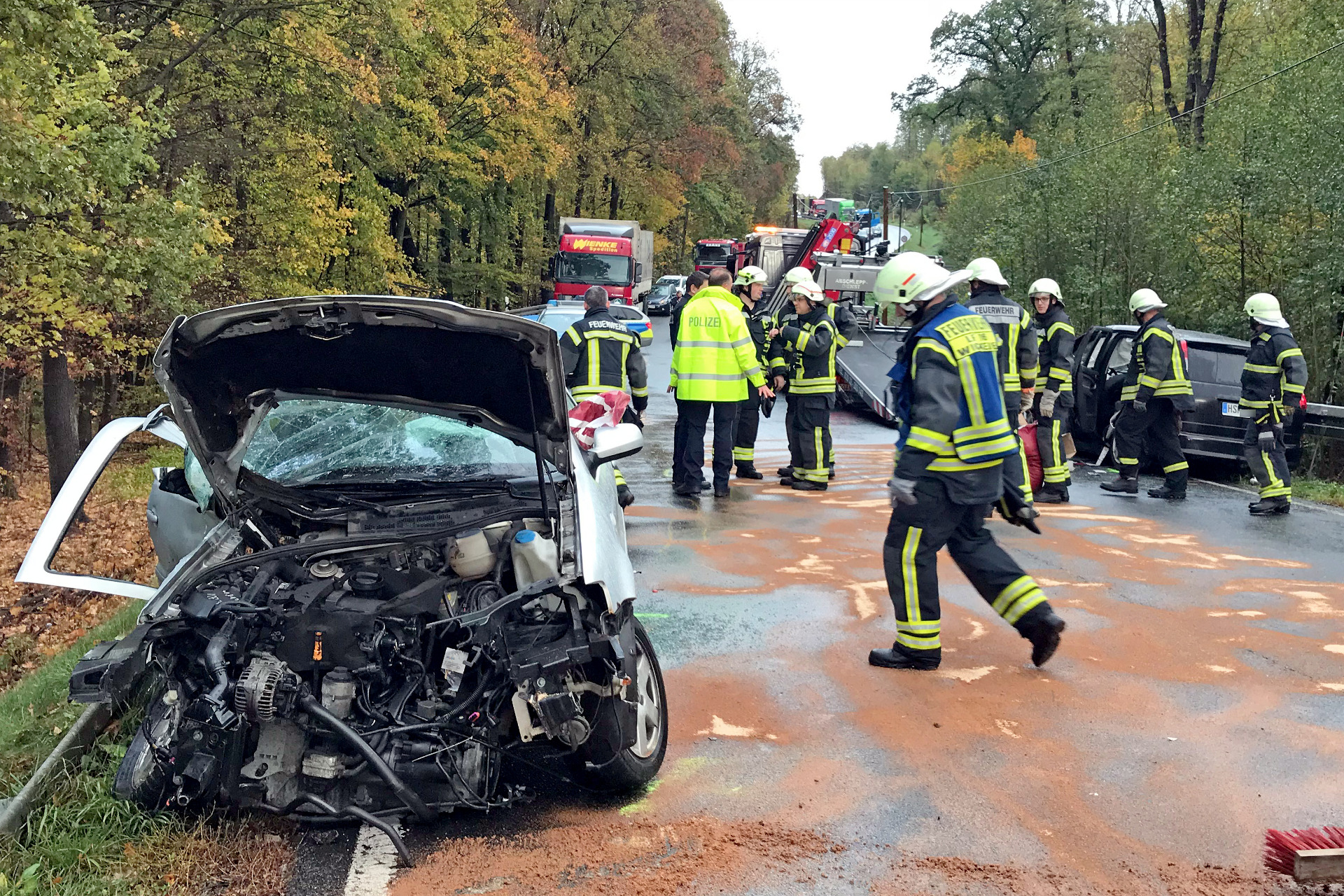 Verkehrsunfall In Vosswinkel Mit Mehreren Schwer Verletzten Personen Wickede Ruhr Heimat Online