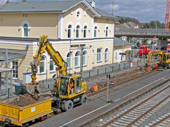 Arbeiten der Firma "Hastrabau" am Wickeder Bahnhof FOTOS: ANDREAS DUNKER / CARINA WESTERWELLE