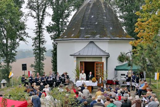 Ökumenischer Erntedank-Gottesdienst an der katholischen Bergkapelle in Wiehagen ARCHIVFOTO: ANDREAS DUNKER