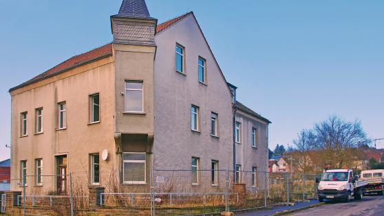 Das Eckhaus mit dem markanten Erker an der Marscheidstraße 4 in Wickede soll abgerissen werden. FOTO: ANDREAS DUNKER