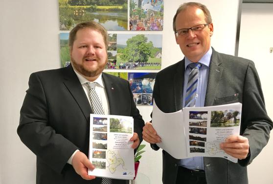 CDU-Landtagsabgeordnete für Wickede (Ruhr), Heinrich Frieling und Bürgermeister Dr. Martin Michalzik FOTO: GEMEINDE WICKEDE (RUHR)