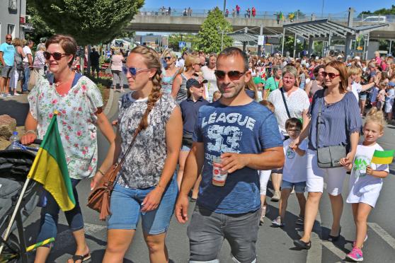 Zahlreiche Eltern begleiteten die Kinderkompanie der Schützenbruderschaft St. Johannes Wickede und Wiehagen FOTO: ANDREAS DUNKER