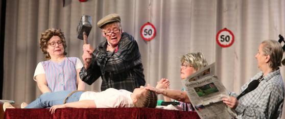 Sketch "Blinddarm-Operation" nach Anleitung aus dem Soester Anzeiger ("Fortsetzung folgt") FOTO: ANDREAS DUNKER