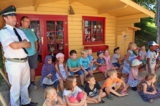 Kinderschützenfest am Freitagmorgen am kommunalen Max-und-Moritz-Kindergarten in Echthausen FOTO: ANDREAS DUNKER