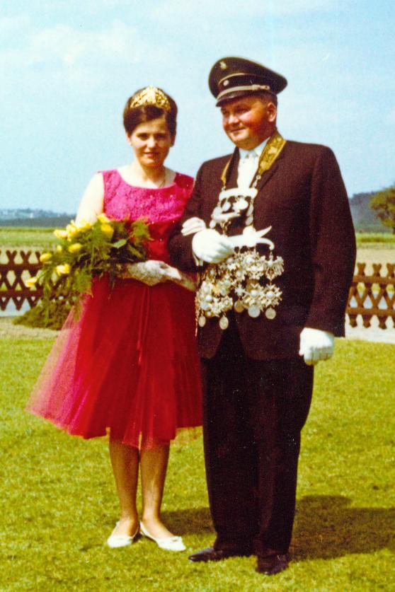 Königspaar von 1965/66: Alfons und Anni Goeke
FOTO: ARCHIV VEREIN DORF WIMBERN