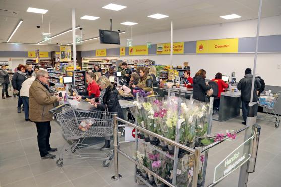 Blick in den neuen Netto-Markt am Waltringer Weg in Wickede FOTOS: ANDREAS DUNKER
