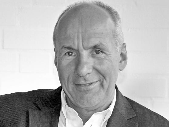 Architekt und Diplom-Ingenieur sowie Pilot Paul J. Schüpstuhl aus Wimbern ist im Alter von fast 73 Jahren verstorben. ARCHIVFOTO: PRIVAT