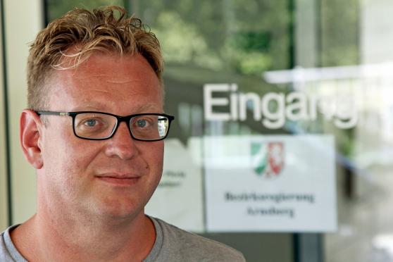 Marco Plümper, Mitarbeiter der Bezirksregierung Arnsberg und Einrichtungsleiter der "Zentralen Unterbringungseinrichtung" (ZUE) für Flüchtlinge in Wimbern FOTO: ANDREAS DUNKER