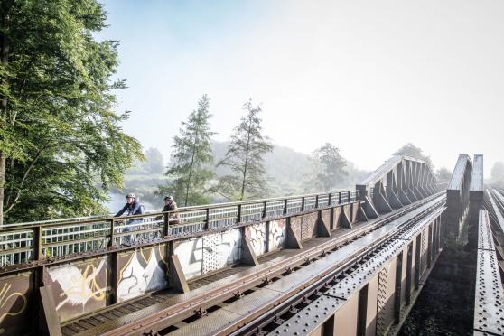 Die Wickeder Eisenbahnbrücke FOTO: RUHRTAL-RADWEG
