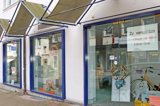 Leerstand beseitigt: Reinke zieht ins ehemalige Ladenlokal von Scheiter. FOTO: ANDREAS DUNKER
