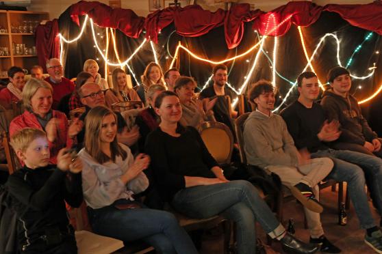 Das Publikum verlangte noch eine Zugabe von dem Pop-und-Jazz-Duo "JEB und JULES" aus Soest FOTO: ANDREAS DUNKER