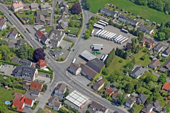 Das Gelände der Spedition Bauerdick aus der Vogelperspektive LUFTBILD: ANDREAS DUNKER / NRW-IMAGE.DE