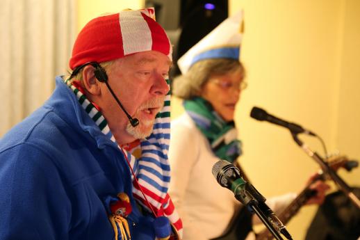 Die Karnevals-Band „EU3VE“ mit Dr. Uwe Stücker und Maria Berkenkopf ARCHIVFOTO: ANDREAS DUNKER