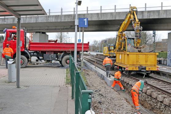 Echthausener Bauunternehmen Harry Hage hilft. FOTO: ANDREAS DUNKER
