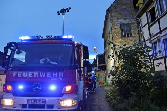 Feuerwehr-Einsatz gegenüber dem Gerätehaus FOTO: ANDREAS DUNKER