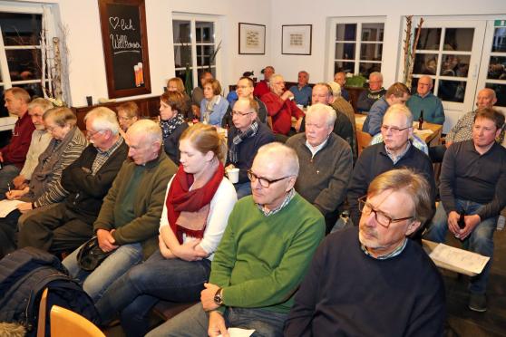 Jahreshauptversammlung des Fördervereins "Dorf Wiehagen" in der "Fisch-Stube" des Hofes Baumüller in Wiehagen FOTO: ANDREAS DUNKER