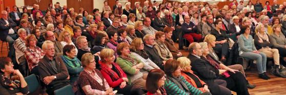 Zweihundert Zuhörer beim VHS-Vortrag mit Christine Westermann im Wickeder Bürgerhaus FOTO: ANDREAS DUNKER